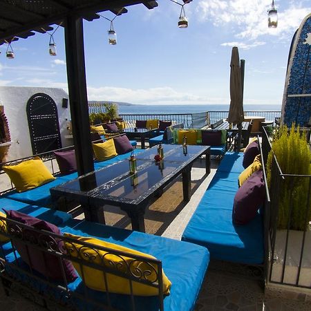 Dfrost Almugar Surf And Yoga Albergue Taghazout Exterior foto